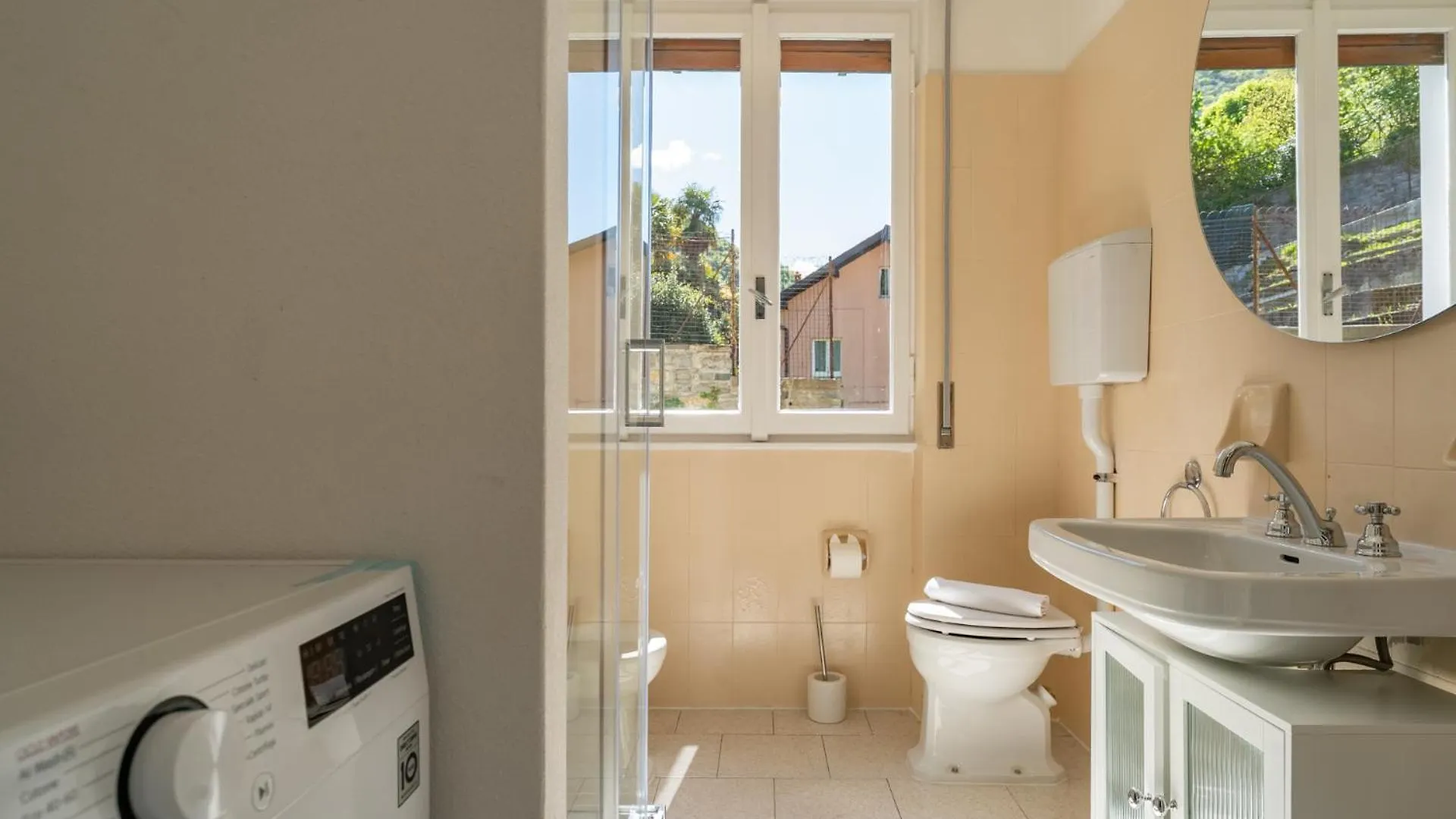 Casa Di Lou - Panoramic Villa In Perledo Italia