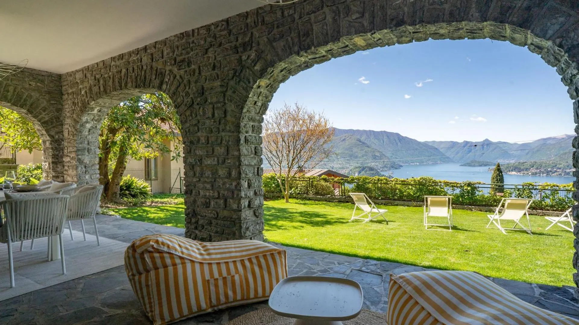 Casa Di Lou - Panoramic Villa In Perledo
